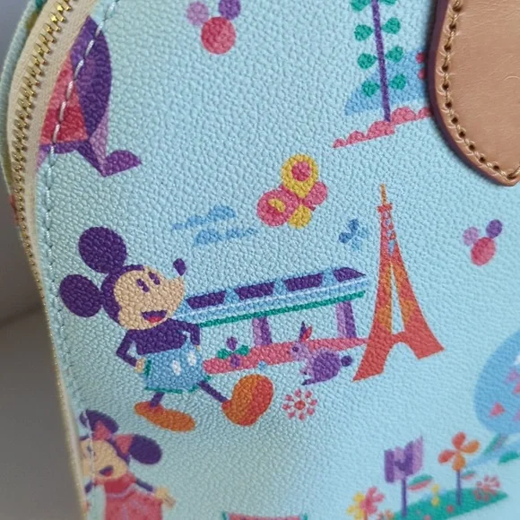 Dooney and Bourke Disney Epcot Flower and Garden NWT purse with straps Mickey - Picture 15 of 15